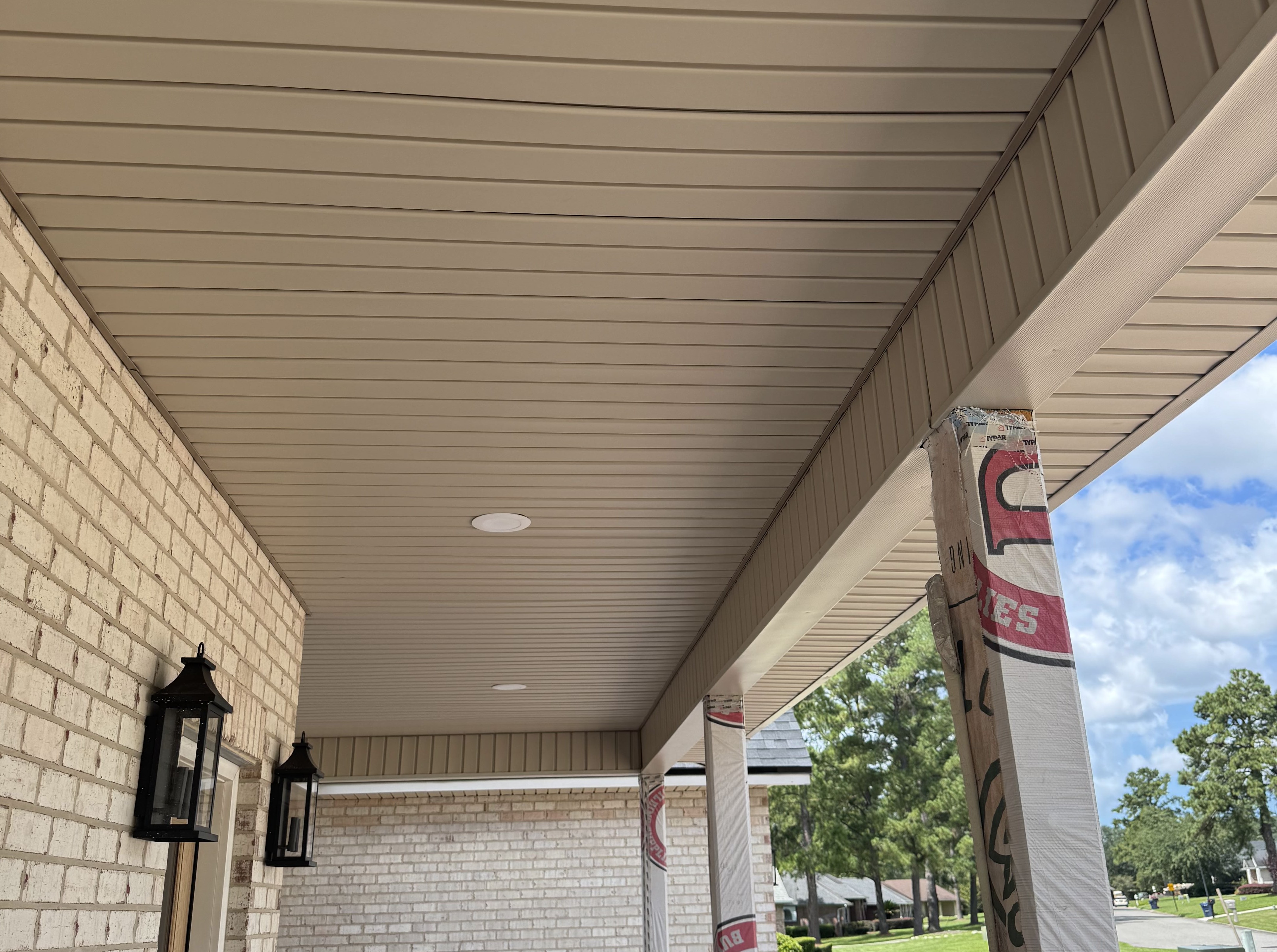 Custom aluminum fascia wrap and vented vinyl soffit